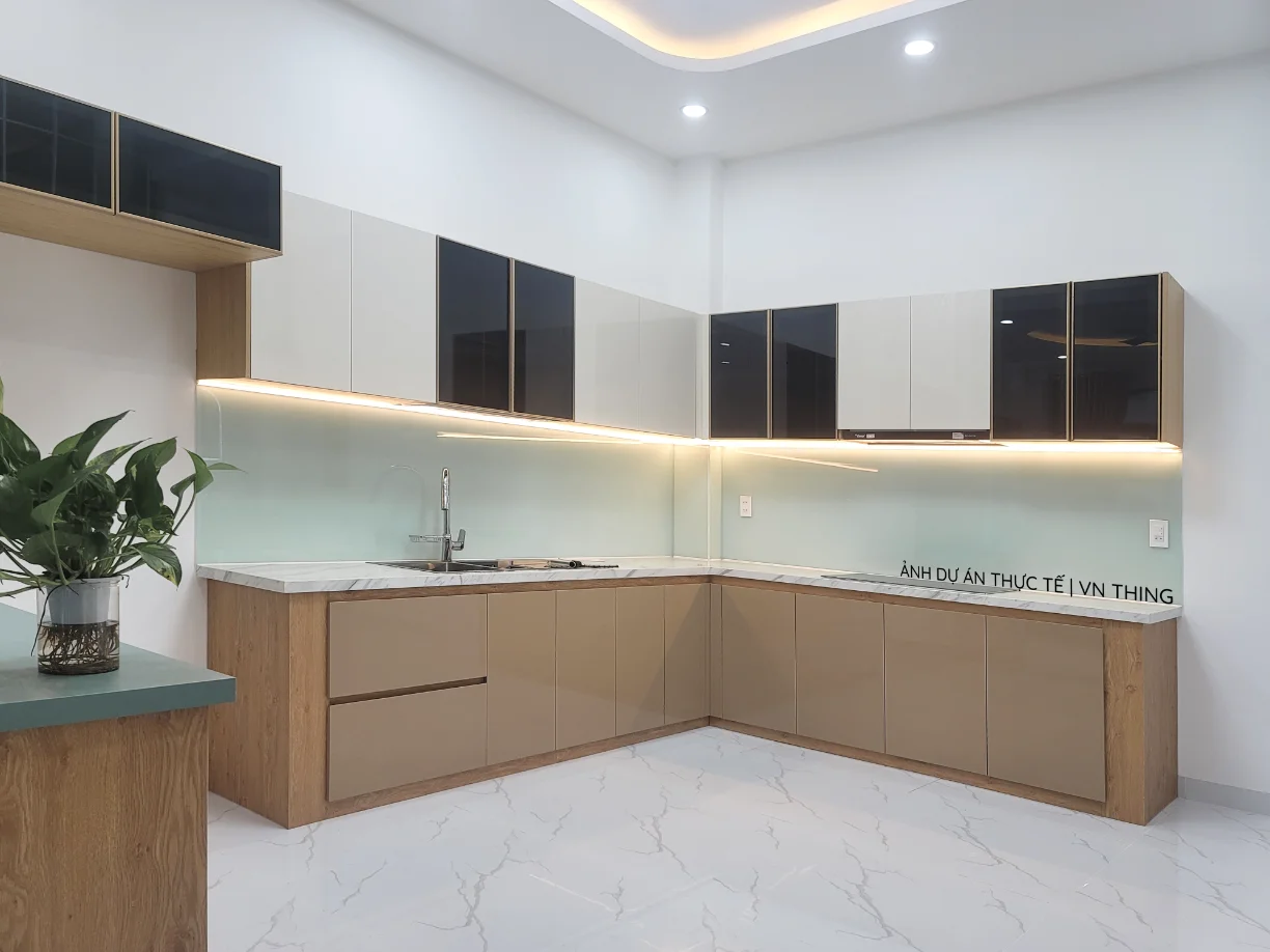 tu bep actylic canh kinh 3