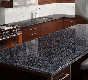 da hoa cuong op mat bep