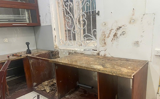 Khách Hàng Nói Gì Sau Thời Gian Sử Dụng Tủ Bếp Inox? tu go tu nhien hong 02